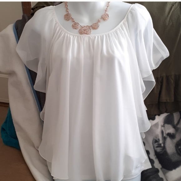 NWOT Misses' Capelet - Picture 1 of 5